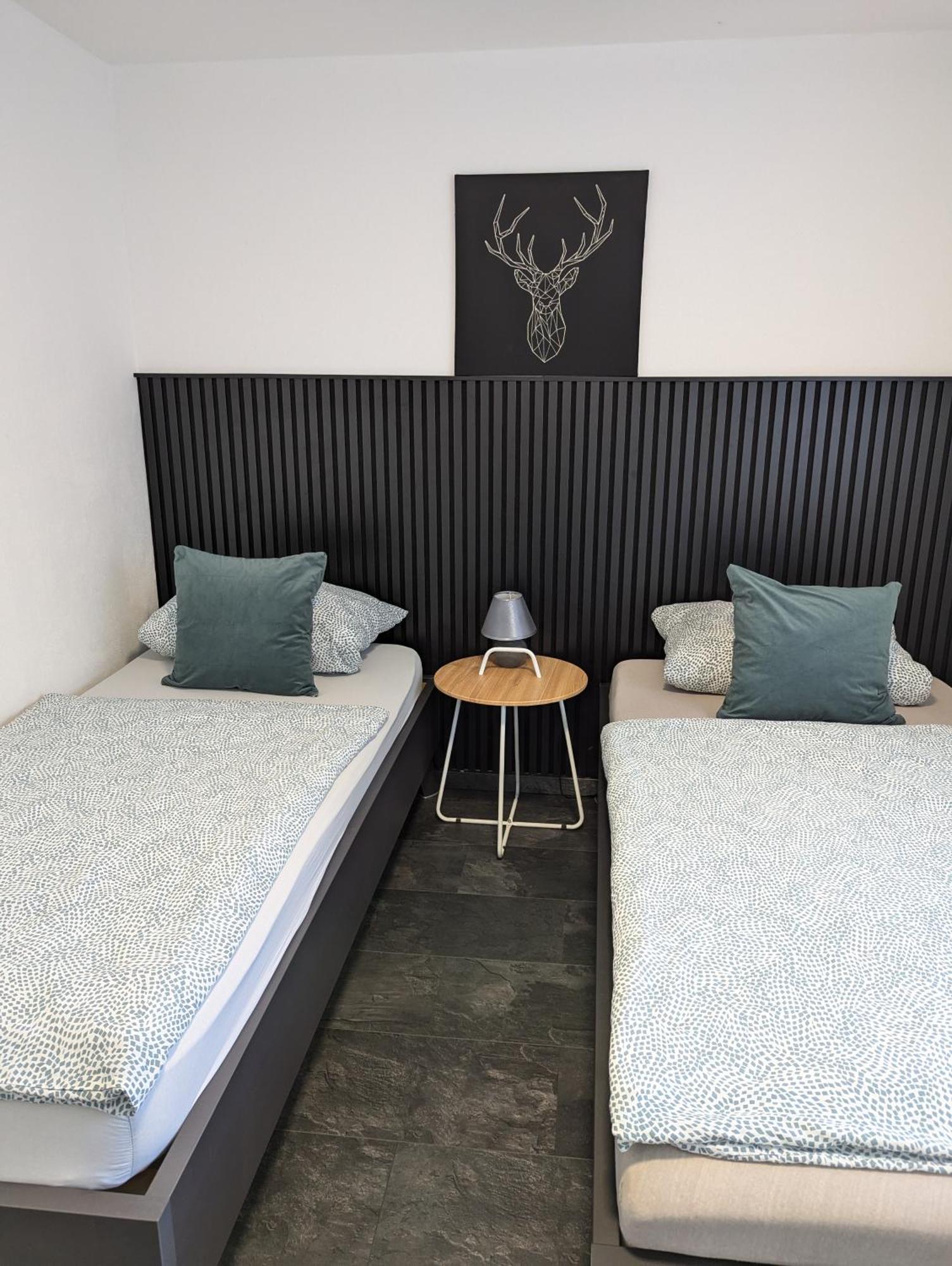 Apartment Fewo- Und Monteurswohnung Morgentau *